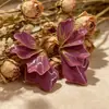 Brincos de Tarraxa Roxo Romântico da Idade Média Femininos Brincos Geométricos de Alta Qualidade 2025 Novos Brincos Elegantes com Flor Francesa para Mulheres