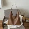 Bolso Tote de Gran Capacidad Nuevo Verano 2026, Bolso de Hombro Simple de Moda para el Trabajo, Bolso de Axila de Diseño Nicho Estilo Coreano