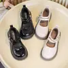 Zapatos de Cuero para Niñas 2026 Primavera y Otoño Nuevo Estilo Nueva Tendencia China Moda Zapatos Negros de Rendimiento Suela Suave Zapatos de Princesa para Niños