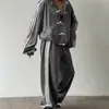 Nuevo Top Casual de Moda Amazon Primavera y Otoño con Tres Rayas y Detalle de Botones, Chaqueta Deportiva Vintage con Cuello Alto