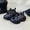 Nova Coleção Primavera 2026 Sapatos de Pai para Crianças Tênis de Corrida Modernos Leves e Respiráveis em Malha Sapatos Esportivos para Meninos e Meninas
