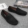2025 Primavera Bico Redondo Cor Sólida Cinza Mesclado Salto Baixo Cano Baixo Adesivo Sapatos Diários Modernos Sapatos Tipo Gorro