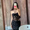 Moda Praia de Luxo Feminina Nova com Decote Halter Costas Nuas Preta Sexy Bordada Saia Wrap Dividida Roupa de Banho Pura para Celebridade da Internet Férias