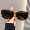 Gafas de sol con montura negra de nuevo estilo para mujer, de alta gama, montura grande, adelgazantes, gafas de sol para cara lisa, gafas de sol con protección solar anti-UV para hombre