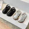Sandálias de Velcro Dupla Face para Meninas Moda 2026 Verão Novo Solado Macio Lantejoula Chinelos Fechados Sapatinhos de Princesa para Praia