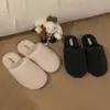 Pantuflas peludas Nanbowan para mujer, otoño e invierno, de punta cerrada, antideslizantes, para uso en interiores en casa, silenciosas, pantuflas sencillas de algodón para parejas