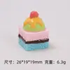 Helado de Salsa de Fresa Accesorios Creativos DIY Pegamento de Crema Resina Piezas Pequeñas Materiales Venta al por Mayor