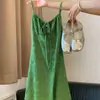 Traje de baño de una pieza sin tirantes floral verde estilo francés para mujer, Nuevo modelo Verano 2026, Ceñidor sexy a la cintura para vacaciones en la playa