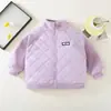 Jaqueta Infantil Acolchoada Espessa Nova para Outono e Inverno, Blusa Infantil Corta-vento, Camada Interna de Inverno para Aquecimento, Essencial para Uniforme Escolar