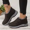 2025Zapatos de Algodón Populares Temu para Mujer Invierno Nuevos Zapatos para Mujer Exportación Zapatos para Caminar de Pareja Forrados de Felpa y Engrosados para Hombres y Mujeres