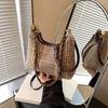 Bolsa Feminina 2026 Outono e Inverno Corrente Moda Xadrez Bolsa de Ombro High-End para o Dia a Dia Crossbody Bolsa Bolinho