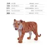 Mundo de Animales del Bosque Simulados Modelo de Tigre Tigre Siberiano Rugiendo Tigre de Pie Cachorro de Tigre Hembra Adornos Sólidos Hechos a Mano