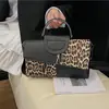 Bolsas de Banquete Retro Moda Transfronteiriça do Oriente Médio, Europeia e Americana para Mulheres, Novas Bolsas de Jantar Tendência, Bolsas com Estampa de Cobra de Temperamento