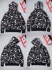 Sudadera con cremallera y camuflaje de tiburón Bape de moda para hombre y mujer, estilo pareja, cárdigan chaqueta con capucha holgado de forro polar puro de moda para hombre