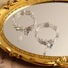 Nuevo Estilo Retro Flores Frescas Gotas de Agua Camelia Loto Pulsera Elegante Lujo Ligero Nicho Sentido del Diseño Pulsera