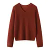 Integração perfeita! Suéter de gola V soltinho feminino, feito de seda de amoreira e cashmere macios e confortáveis, perfeito para usar em camadas. Atacado disponível