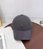 Boné de Baseball Simples com Logo Pequeno em Mistura de Lã Moda Outono/Inverno Feminina Versátil Chapéu Bico de Pato Proteção Contra Frio Chapéu de Moda Quente