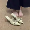 Sandalias de Tacón de Aguja Negras con Punta Fina Estilo Francés para Commuting para Mujer, Piel Suave, Nuevo Modelo Primavera/Verano 2026, Tacones Altos Cerrados con Talón Abierto