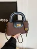Bolso cubeta de moda estilo retro para mujer, nueva colección 2025, bolso de cadena versátil con patrón de diamantes, bolso tote pequeño retro de color bloqueado con acabado mate