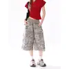 Calça Camuflada Cropped Estilo Retrô Americano para Homens e Mulheres com Múltiplos Bolsos, Cintura Elástica com Cordão, Caimento Solto, Estilo de Rua, Comprimento Sete Pontos Workwear para Mulheres, Verão
