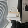 Cross2026 Bolso de Mano de Alto Valor Nuevo Otoño Moda Nicho Simple Versátil Moderno Bolso de Hombro Cruzado