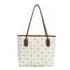 Bolsa tote da moda popular deste ano para mulheres, nova temporada, versátil, grande capacidade, bolsa de ombro, estampada