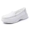 Zapatos de Enfermera Listos para Usar para Mujer, Suela Suave Otoño e Invierno Suela Gruesa Más Terciopelo Cuidado Médico Cálidos y Cómodos Zapatos de Trabajo Venta al por Mayor Dropshipping