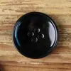 Estilo Nuevo Primavera y Verano, Textura Brillante, Delicados Bordes Finos en Forma de Tazón de Cuatro Ojos, Recubrimiento de Resina Negro y Azul, Cortavientos, Chaqueta Versátil