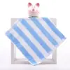 Toalla Pequeña Infantil Colorida de Algodón Puro Absorbente Suave Sin Pelusa Cuadrada Pequeña Toalla de Guardería con Gancho Pañuelo