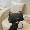 2026 Nueva Moda y Simple Nicho Versátil Bolso Cruzado al Hombro para Teléfono, Bolso de Hombro Cuadrado Pequeño de Alto Valor para Mujer