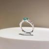 Anillo francés sencillo de alta gama con exquisito diamante verde color Paraiba para mujer, elegante anillo combinable con apertura ajustable.