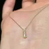 Exquisito Collar con Colgante Mini Trapecio Estilo Japonés, Cadena para Clavícula Versátil de Lujo Ligero en Oro de Imitación, Nuevo Modelo al por Mayor