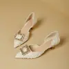 Sandálias Elegantes de Salto Agulha em Cetim, Novo Estilo de Verão, Sandálias de Encaixar Estilo Francês com Recortes, Fivela Quadrada com Strass, Bico Fino