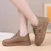 Zapatos Casuales Cómodos de Tela de Old Beijing para Mujer, Suela Suave Antideslizante, Zapatos de Algodón Impermeables, Zapatos Cálidos de Forro Polar de Invierno para Madres de Mediana Edad y Mayores