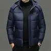 Yingao Invierno Nueva Llegada Chaqueta de Algodón Cálida con Capucha para Hombre Invierno Simple Casual Engrosada Juvenil de Longitud Media Ropa Exterior Engrosada
