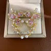 Pendientes de Flor de Diamante Completo de Lujo Ligero Estilo Palacio Nuevo Pinza de Oreja de Mariposa Pendientes de Pin de Oreja de Perla Pendientes sin Agujero Pinza de Oreja