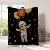 Manta de franela temática de Halloween con estampado digital, exclusiva para ventas transfronterizas, disponible para envío directo de artículos individuales, adecuada para siestas en la oficina y uso con aire acondicionado