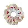 Anel de Cabelo Elegante de Cereja Doce de Quatro Camadas com Laço Grande Nova Estética Moda Anel de Cabelo Elegante Sentido de Alto Padrão Corda de Cabelo para Cintura de Homem Pequeno Flor de Cabeça Mulheres
