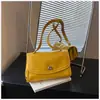 Fábrica de Origen de Bolsas de Comercio Exterior Transfronterizo 2026 Moda Casual Nuevo Estilo Bolso de Hombro para Mujer