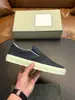 Zapatos casuales slip-on de cuero genuino con patrón de cocodrilo para hombre, diseño transfronterizo TF, color blanquecino, con suela dentada, disponibles en varios colores