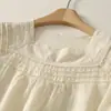 Estilo Floresta Doce e Fresco Verão 2026 Novo Patchwork de Renda Leve Linho Cor Sólida Blusa Pulôver Emagrecedora para Mulheres