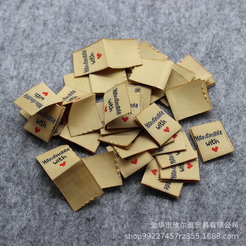金色底-2.jpg