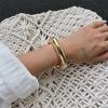 Joyería Transfronteriza Europea y Americana, Pulsera de Resina Imitación Carey Retro Inspirada en el Diseño, Pulsera Sencilla de Metal Cuadrada con Muelle