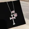 Colar com Pingente Coração Cruzado de Zircônia Cruz Coração Prateado Corrente de Clavícula Versátil da Moda Colar de Alta Qualidade Atacado