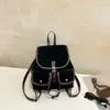 Mochila casual de cordón de estilo coreano de nicho para mujer, nueva colección de otoño, diseño multibolsillos, chic y versátil para ir al trabajo, con un ambiente preppy universitario