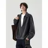 Nuevo Top Artístico Texturizado de Nicho para Hombre Otoño 2026 con Diseño de Cuello en V Profundo, Top Vintage Falso de Dos Piezas