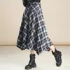 Elegante falda de cuadros para mujer, nuevo estilo otoño e invierno 2026, de cintura alta, falda de línea A adelgazante, falda versátil de dobladillo grande irregular
