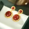 Pendientes de Ónix Sur y Rubí Chapados en Oro Mate Estilo Vintage de Hong Kong para Mujer Pendientes con Artesanía Entrelazada