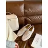 Versión de Piel de Oveja~Mismo Estilo que la Mamá Uva, Dos Versiones, Mocasines con Hebilla de Borlas, Zapatos Casuales sin Cordones para Mujer
