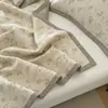 Conjunto de Colcha Acolchoada de Algodão e Linho Lavada em Alta Temperatura Novo para Primavera e Verão Conjunto de Três Peças Colcha 100% Algodão Classe A Peça Única Capa de Edredom Fresca e Simples